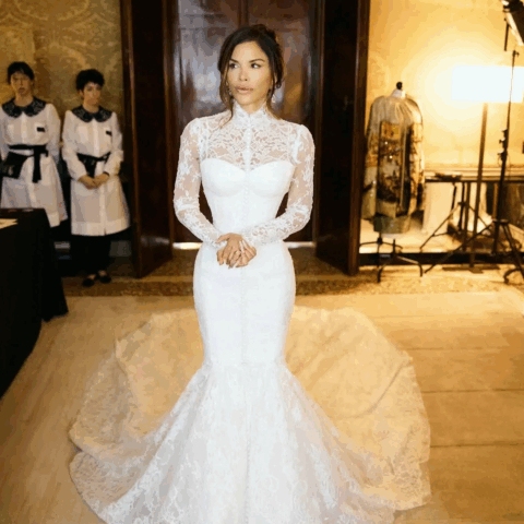 Jeff Bezos & Lauren Sánchez Say "I Do" in Chick Venice Wedding: Exclusive