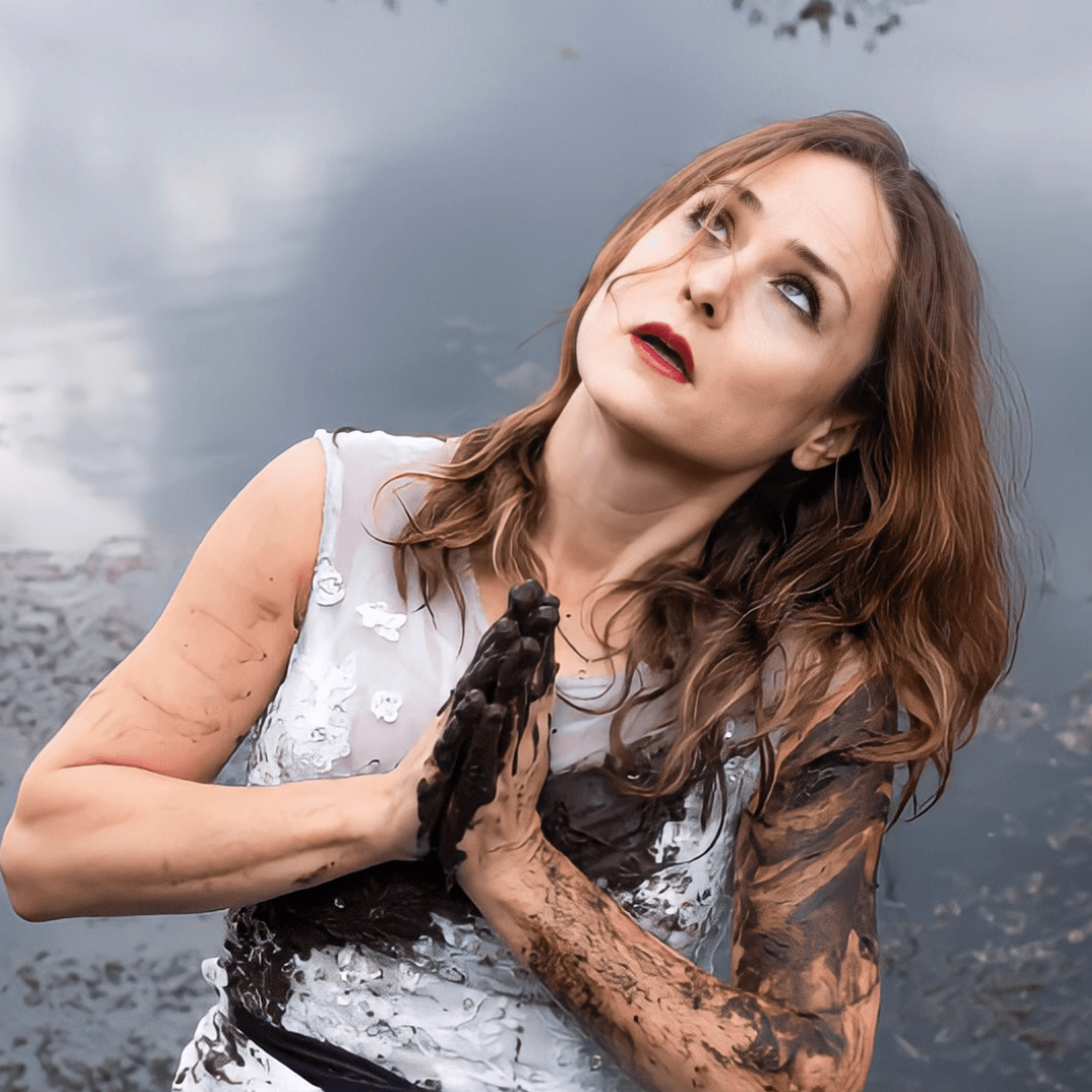 How Katie Runnels Turns Imperfection Into Art: New Interview & Insights