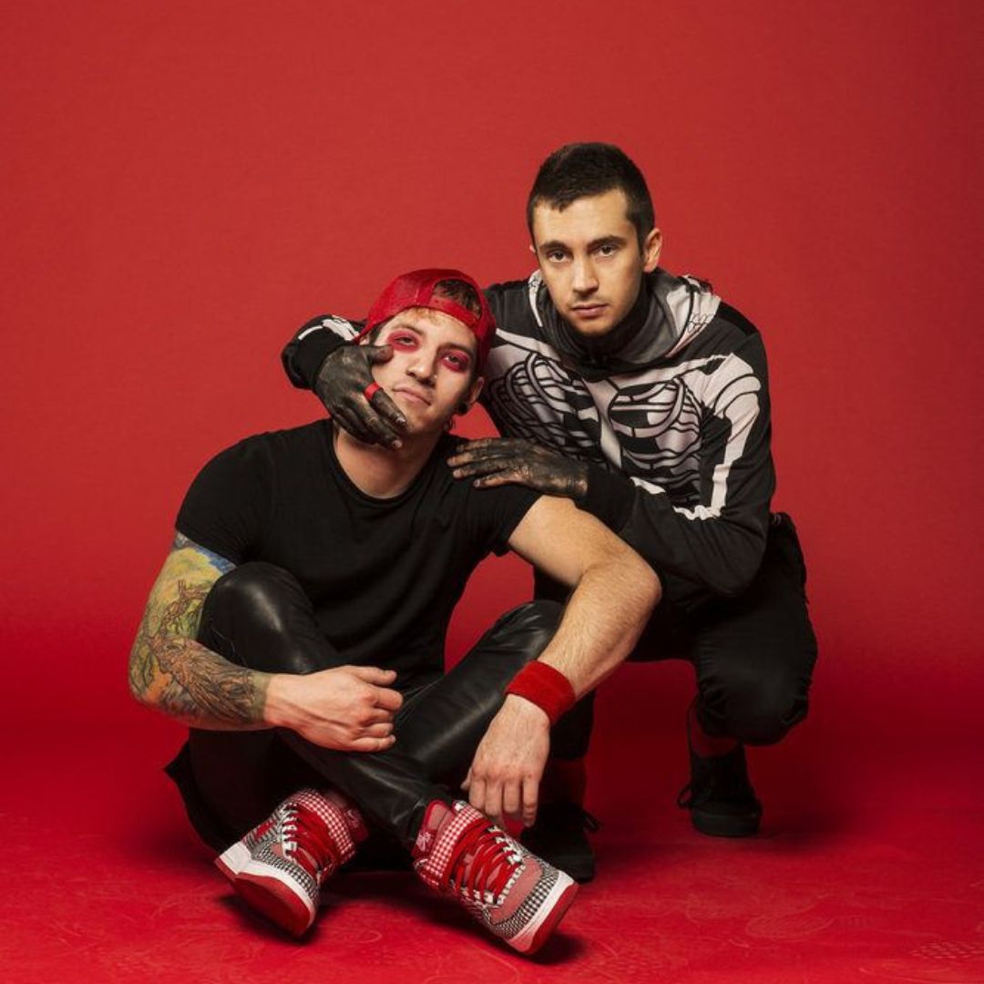 Twenty One Pilots Return With Breach A Bold Step In Their Ongoing Story